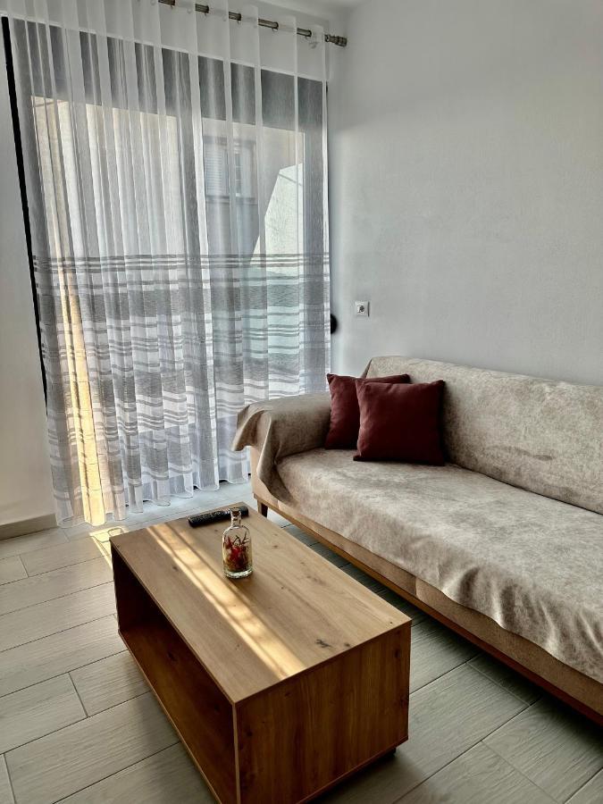 Duka Apartments סרנדה מראה חיצוני תמונה
