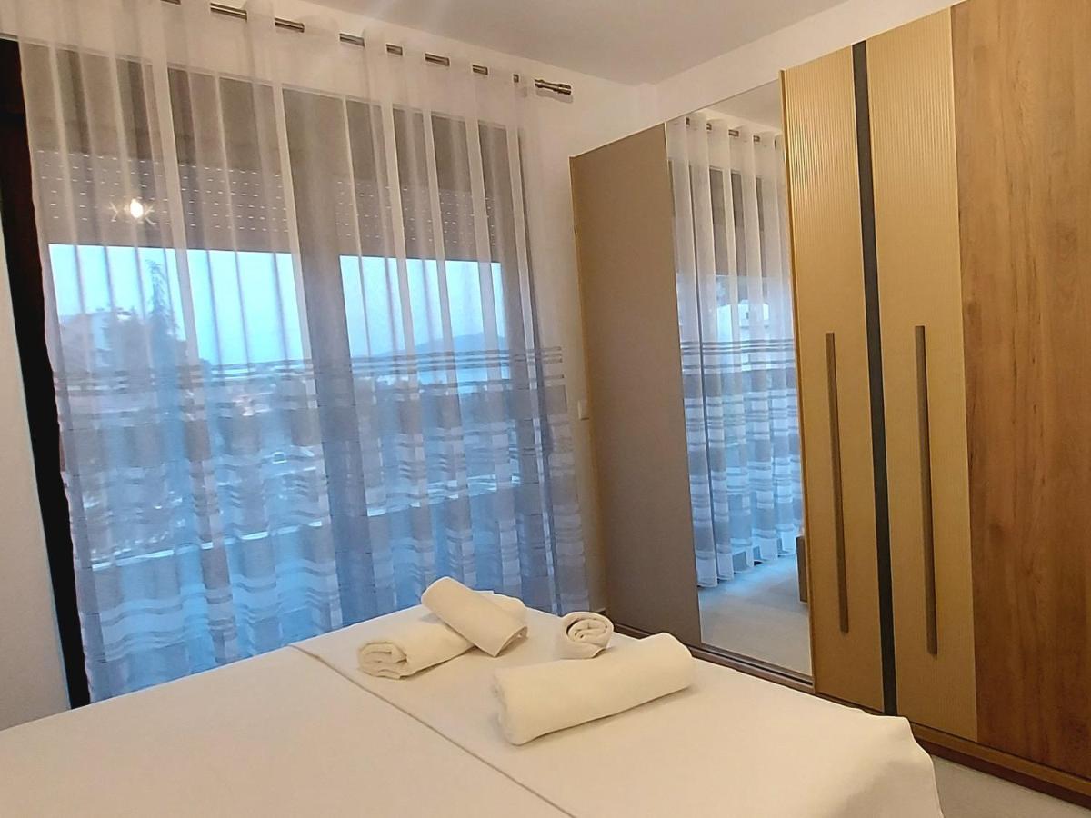 Duka Apartments סרנדה מראה חיצוני תמונה