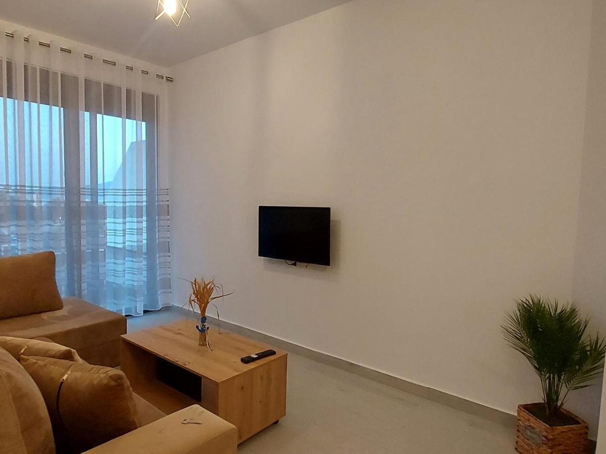 Duka Apartments סרנדה מראה חיצוני תמונה